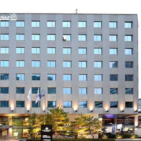 Afirst Hotel Myeongdong Soul Exteriér fotografie